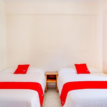 Hotel La Estancia Колима Екстериор снимка