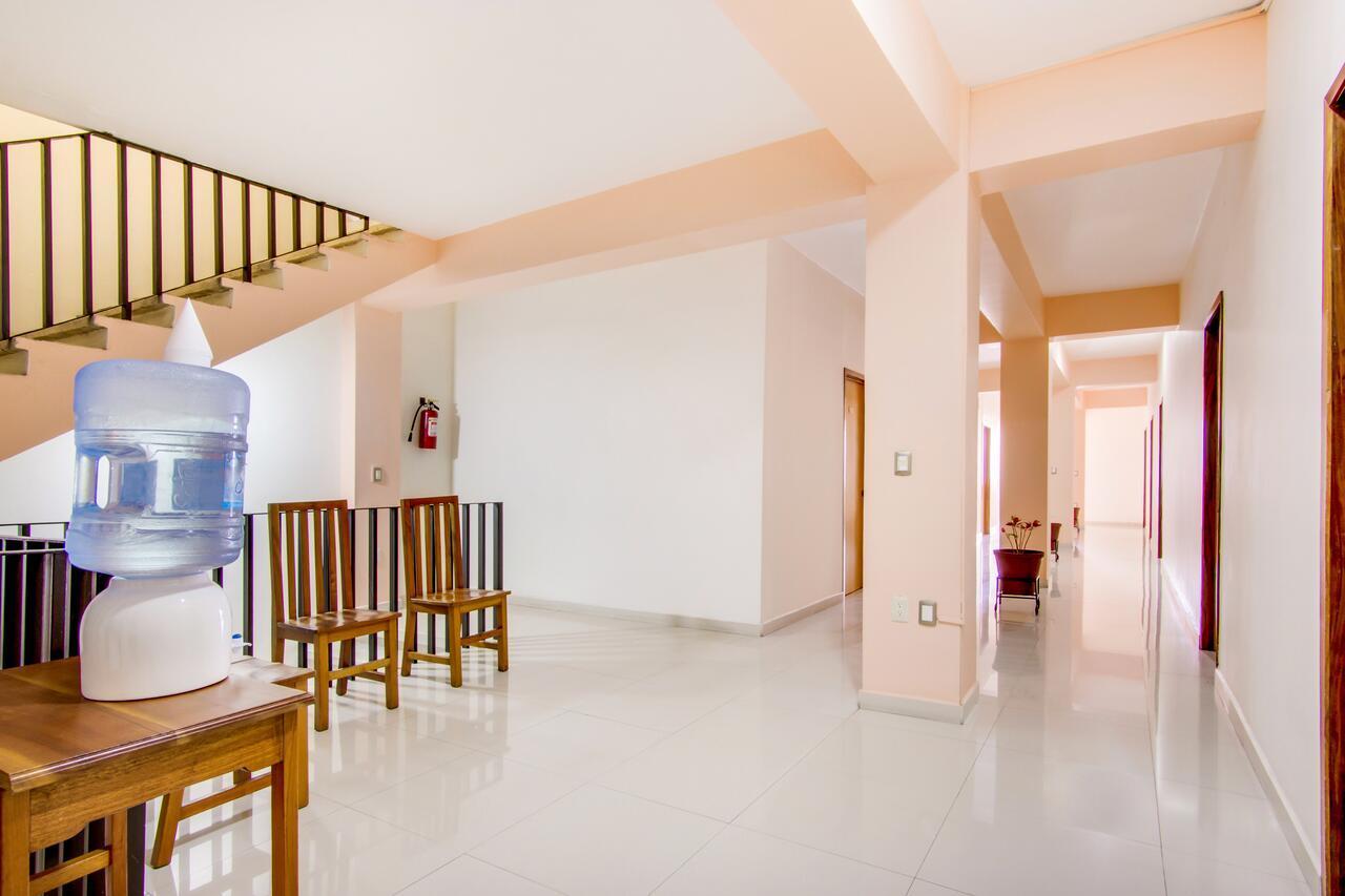 Hotel La Estancia Колима Екстериор снимка
