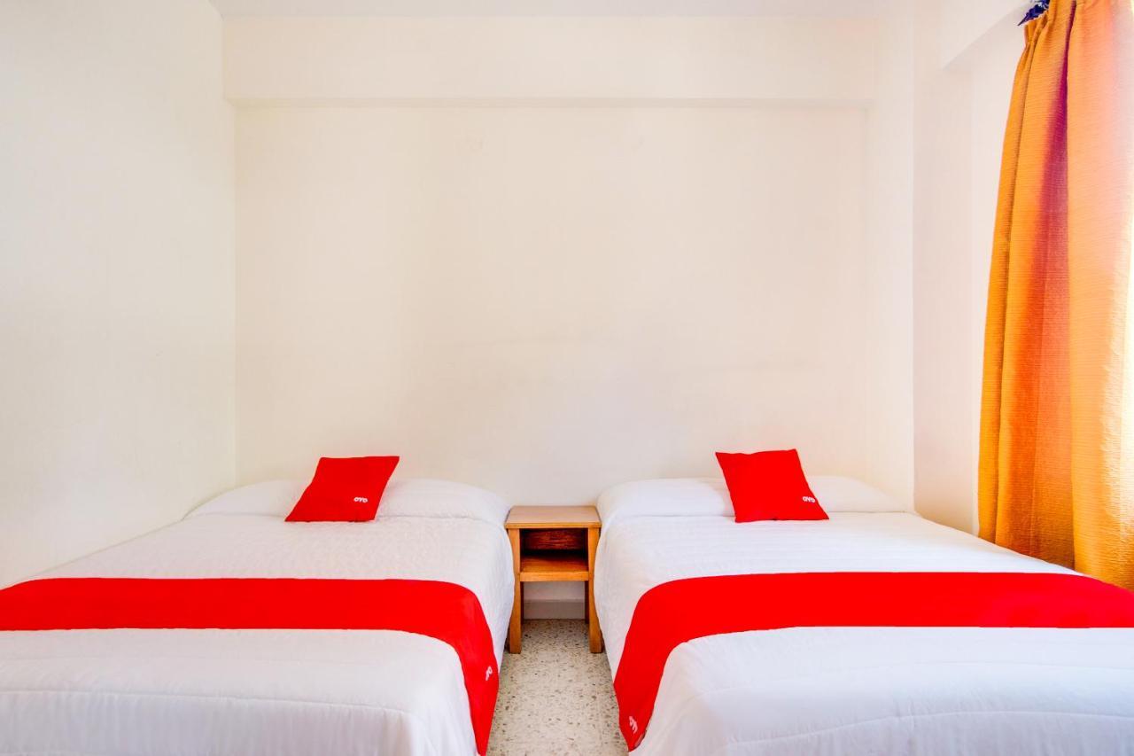 Hotel La Estancia Колима Екстериор снимка